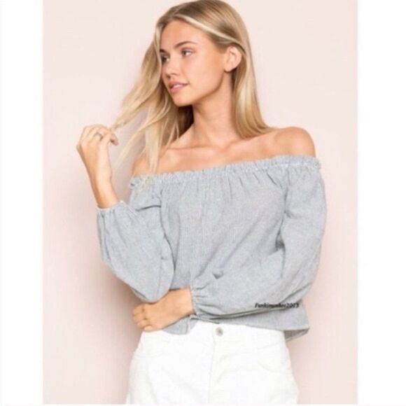 Brandy Melville Black/White Off the Shoulder Top - Picture 1 of 13